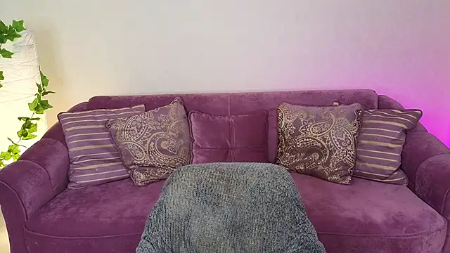 Snapshot of miki_miki_cutie_ chatting on 13, 1, 2025 miki miki cutie online show from 13, 1, 2025