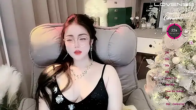 Monica-888 online show from 2, 2, 2025