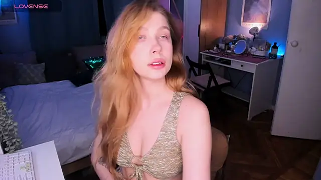 tenderdreams online show from 12, 12, 2024