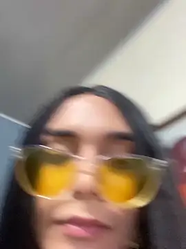 Snapshot of AdharaaMoon chatting on 9, 11, 2025 AdharaaMoon online show from 9, 11, 2025