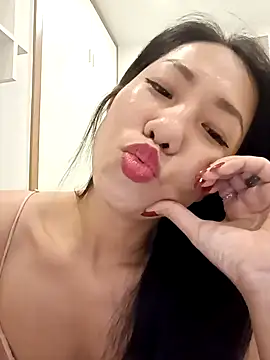 Sugar2k5 online show from 6, 2, 2025