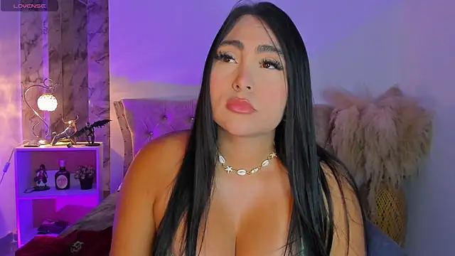 Sarahballiston  online show from 9, 2, 2026