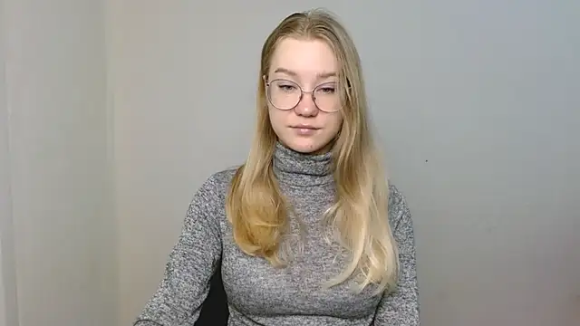 Snapshot of cindi_hot chatting on 10, 4, 2026 cindi hot online show from 10, 4, 2026