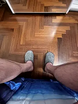 1ninefellababy online show from 21, 12, 2025