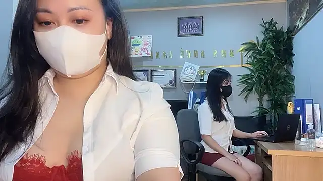 Bamboo Swetie online show from 3, 12, 2024