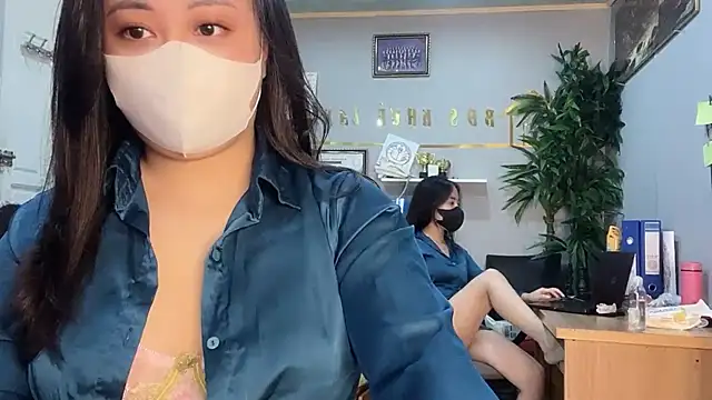 Bamboo Swetie online show from 6, 12, 2024