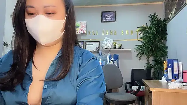 Bamboo Swetie online show from 14, 12, 2024