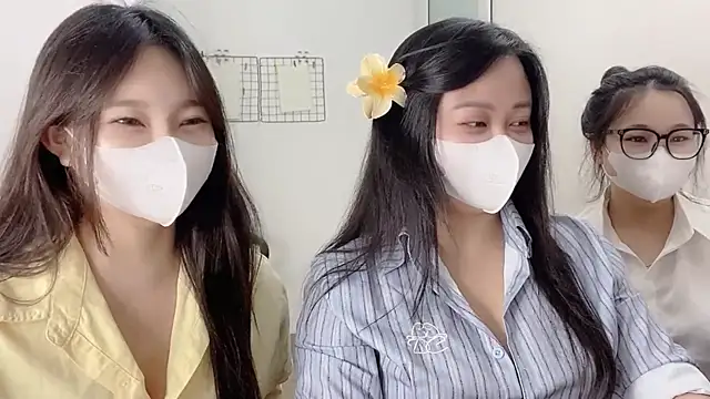 Bamboo Swetie online show from 2, 12, 2025