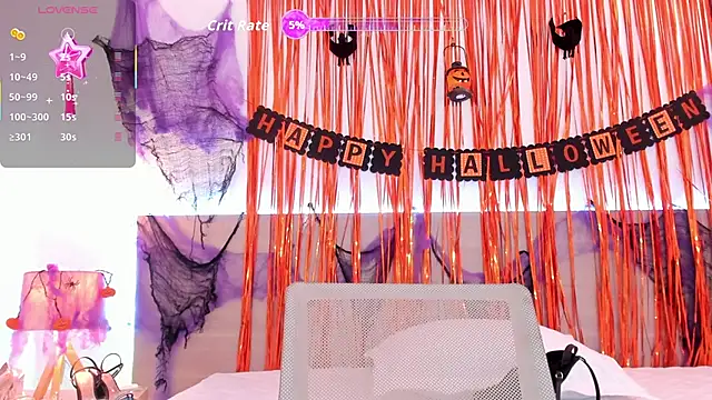 kareena basu online show from 21, 10, 2025