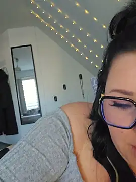 -BonnieBlack- online show from 17, 3, 2026