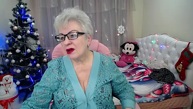 KayleSmoll online show from 3, 1, 2025