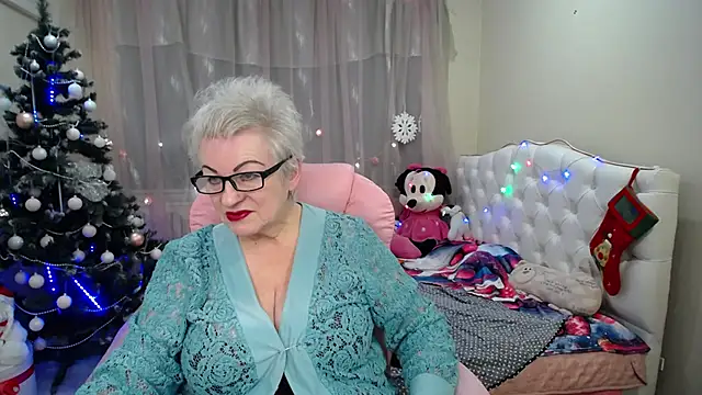 KayleSmoll online show from 21, 1, 2025