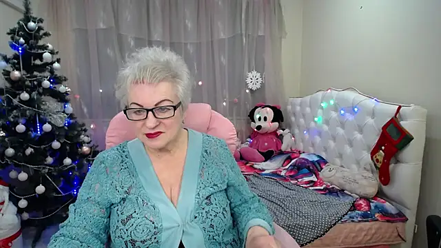 KayleSmoll online show from 22, 1, 2025
