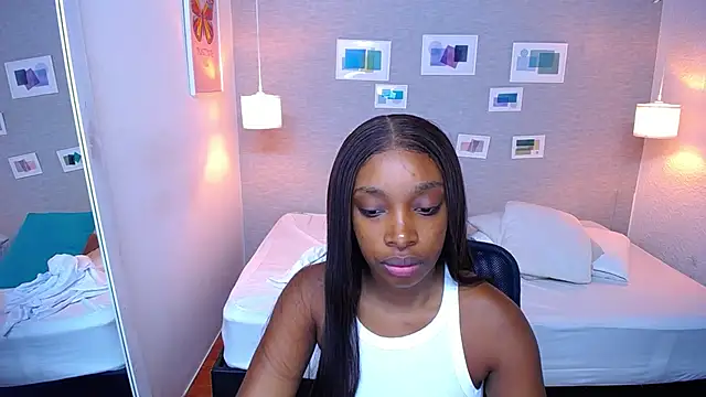 Shamiraa moore online show from 19, 3, 2025