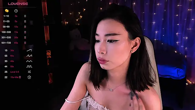 Snapshot of sensualily chatting on 16, 12, 2024 sensualily online show from 16, 12, 2024