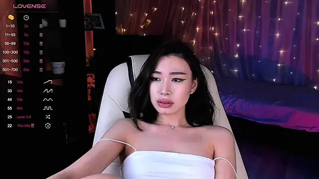 Snapshot of sensualily chatting on 27, 12, 2024 sensualily online show from 27, 12, 2024