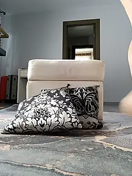 Snapshot of -RIVIERA- chatting on 23, 10, 2025 -RIVIERA- online show from 23, 10, 2025