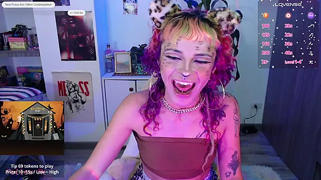 Snapshot of lila_bratz chatting on 16, 10, 2025 lila bratz online show from 16, 10, 2025