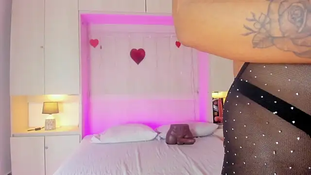 KendallRosse1 online show from 7, 3, 2026