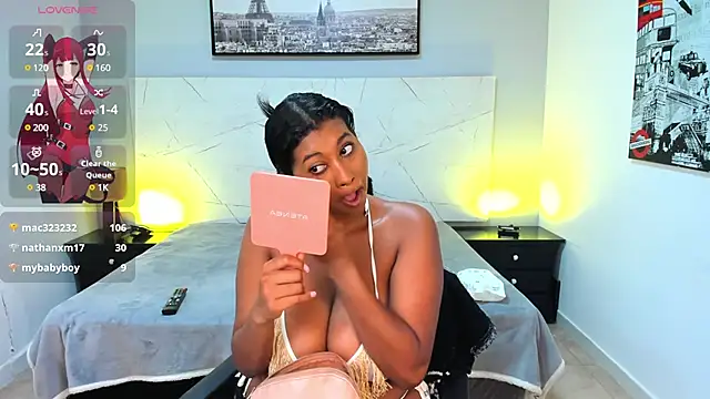 Snapshot of LAYLATAYLOR_ chatting on 18, 1, 2025 LAYLATAYLOR online show from 18, 1, 2025