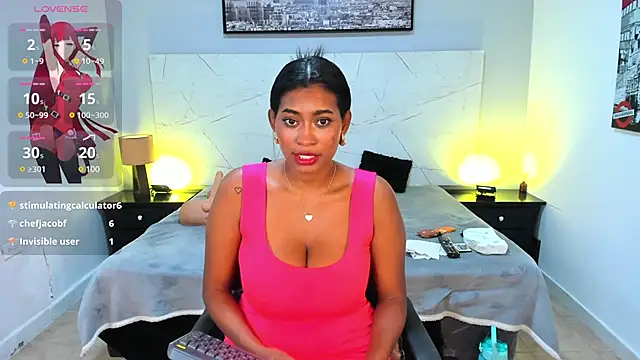 Snapshot of LAYLATAYLOR_ chatting on 30, 1, 2025 LAYLATAYLOR online show from 30, 1, 2025