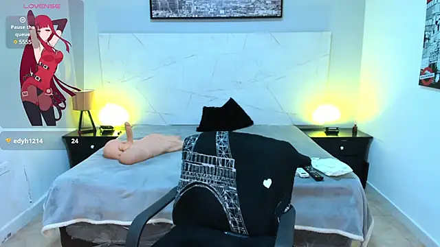 Snapshot of LAYLATAYLOR_ chatting on 6, 2, 2025 LAYLATAYLOR online show from 6, 2, 2025