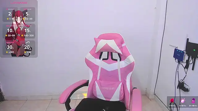 Snapshot of LAYLATAYLOR_ chatting on 23, 3, 2025 LAYLATAYLOR online show from 23, 3, 2025