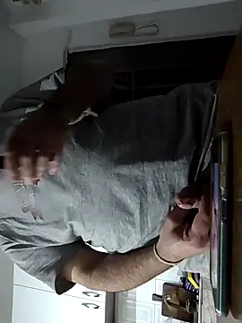 Maryo0001 online show from 19, 11, 2025