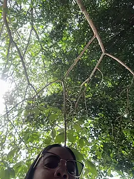 NAUGHTY LITTLE 18 online show from 5, 3, 2026