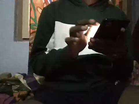 Snapshot of TeluguModda99 chatting on 9, 12, 2024 TeluguModda99 online show from 9, 12, 2024