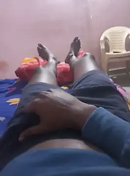 Snapshot of TeluguModda99 chatting on 24, 1, 2025 TeluguModda99 online show from 24, 1, 2025