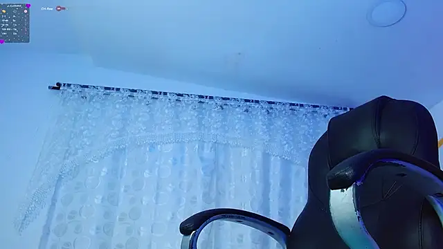 Snapshot of Matthew_Boy_ chatting on 21, 12, 2024 Matthew Boy online show from 21, 12, 2024