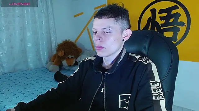 Snapshot of Matthew_Boy_ chatting on 17, 2, 2025 Matthew Boy online show from 17, 2, 2025