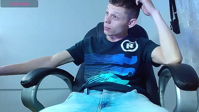 Snapshot of Matthew_Boy_ chatting on 20, 2, 2025 Matthew Boy online show from 20, 2, 2025