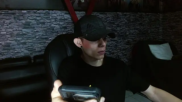 Snapshot of Matthew_Boy_ chatting on 6, 3, 2025 Matthew Boy online show from 6, 3, 2025