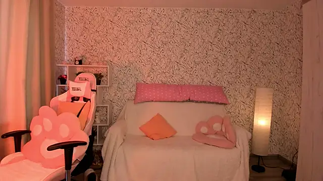 Snapshot of luna_cross chatting on 19, 3, 2025 luna cross online show from 19, 3, 2025