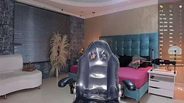 MelanieRioss online show from 21, 9, 2025