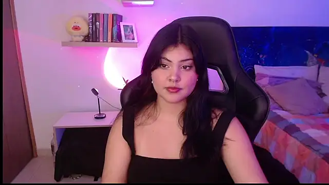 SusyAlvarez online show from 19, 11, 2025