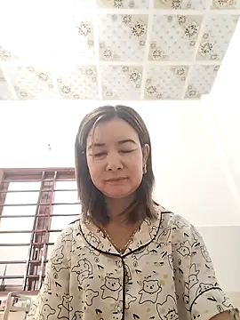 Sexy-ladyboobs20 online show from 17, 10, 2025