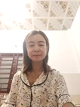 Sexy-ladyboobs20 online show from 22, 10, 2025