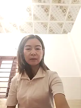 Sexy-ladyboobs20 online show from 28, 11, 2025