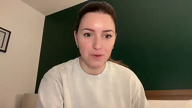 urwetdreamDDD online show from 13, 11, 2025