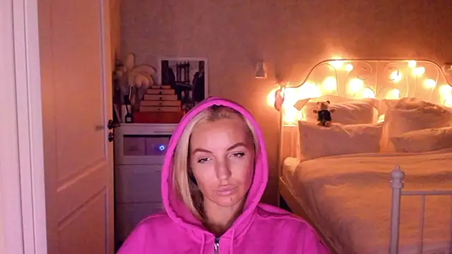 aestetick online show from 18, 1, 2026