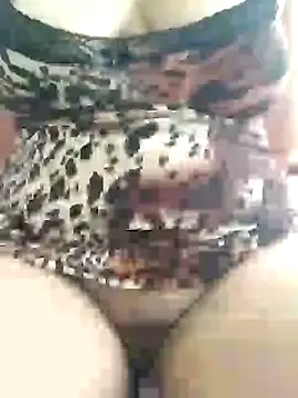 Snapshot of EstellaPradoX chatting on 2, 12, 2024 EstellaPradoX online show from 2, 12, 2024