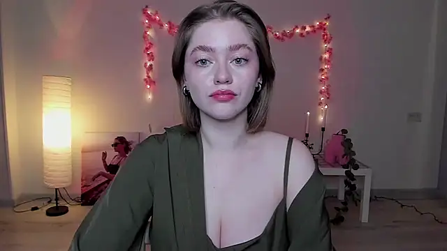 Snapshot of AidaPerry chatting on 14, 1, 2025 AidaPerry online show from 14, 1, 2025