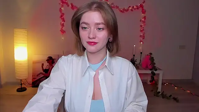 Snapshot of AidaPerry chatting on 17, 1, 2025 AidaPerry online show from 17, 1, 2025