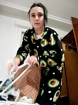 Juanamd1 online show from 19, 12, 2024