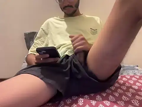 Snapshot of Bangloreboy160 chatting on 13, 9, 2025 Bangloreboy160 online show from 13, 9, 2025