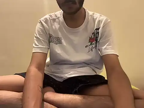 Snapshot of Bangloreboy160 chatting on 22, 9, 2025 Bangloreboy160 online show from 22, 9, 2025