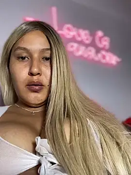 SamaraJay1 online show from 15, 12, 2024